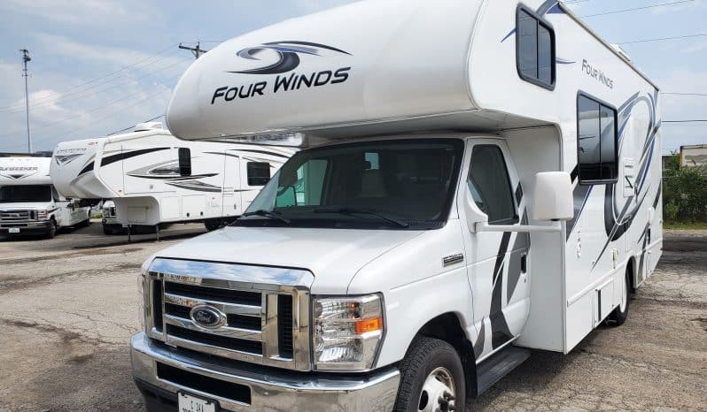 2022 Thor Four Winds 23U full