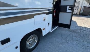 2022 Coachmen Freelander 27QB full