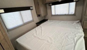 2022 Coachmen Freelander 27QB full