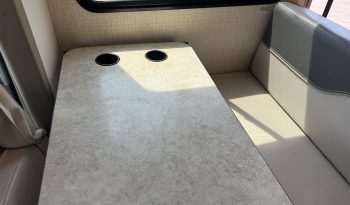 2017 Winnebago Fuse 23T full