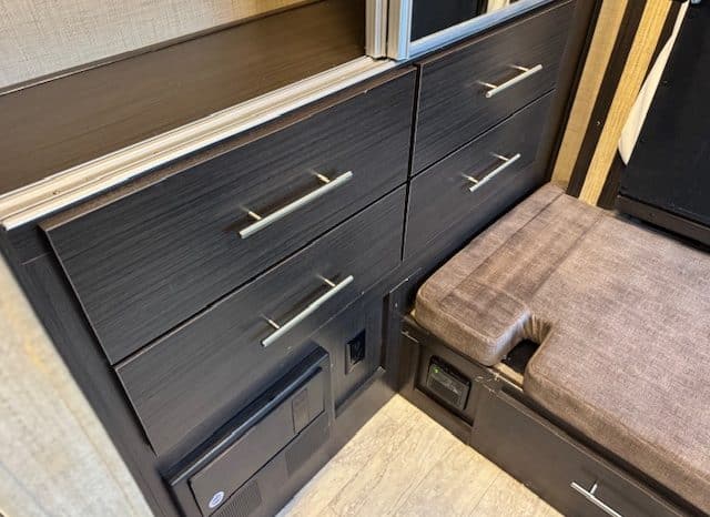 2020 Thor Gemini 24SX full